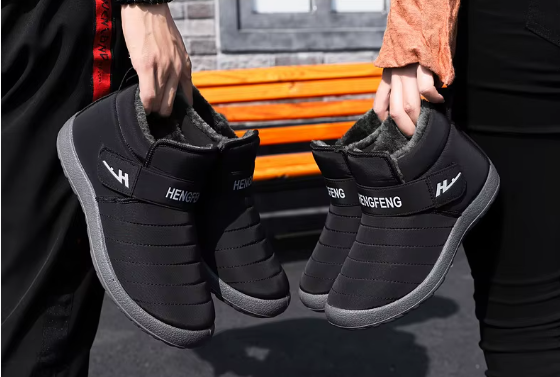 New Fashion Men Boots Fur Men Snow Boots Couple Keep Warm Winter Shoes Comfortable Botas Hombre Outdoor Men Sneakers