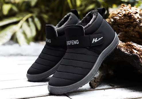 New Fashion Men Boots Fur Men Snow Boots Couple Keep Warm Winter Shoes Comfortable Botas Hombre Outdoor Men Sneakers